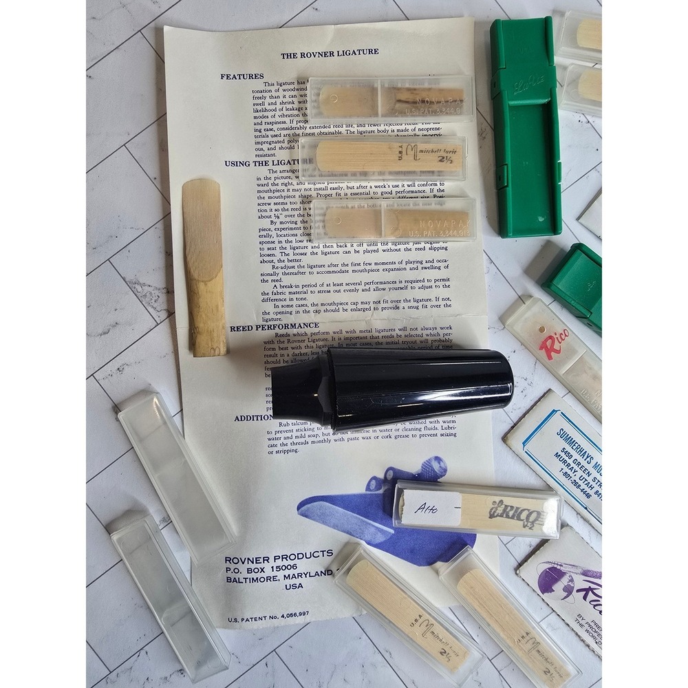Vintage Alto Saxophone Mouthpiece with extras Rovner Ligature and Mixed Reed Lot - Picture 7 of 15